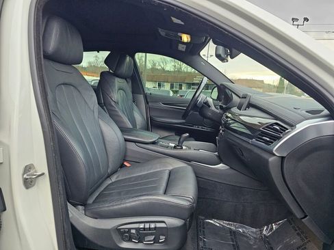 Used 2017 BMW X6 xDrive35i image 9