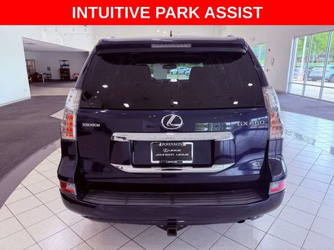 Used 2017 Lexus GX 460 Luxury AWD/4WD image 6