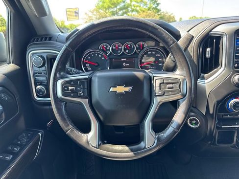 Used 2021 Chevrolet Silverado 1500 LT AWD/4WD image 22
