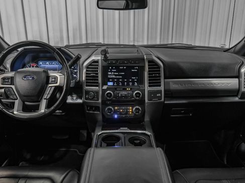 Used 2017 Ford F250 Platinum w/ Platinum Ultimate Package image 14