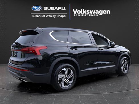 Used 2022 Hyundai Santa Fe SE FWD image 7