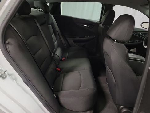 Used 2024 Chevrolet Malibu LT FWD image 24