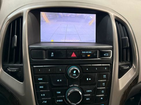 Used 2013 Buick Verano Convenience image 32