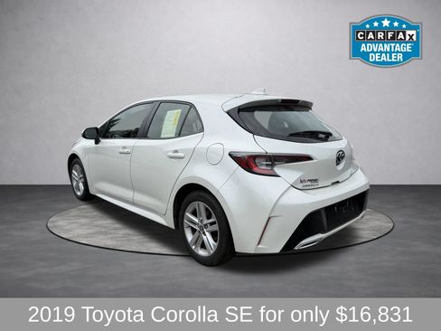 Used 2019 Toyota Corolla SE w/ Carpet Mat Package FWD image 7