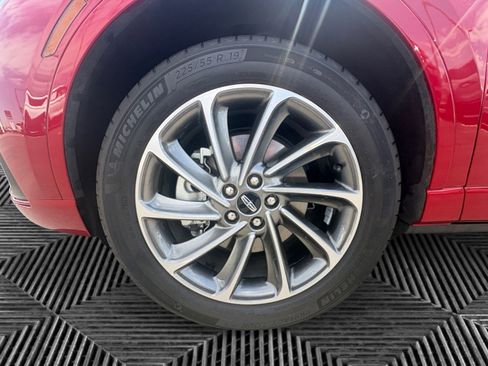 Certified 2024 Lincoln Corsair Grand Touring AWD/4WD image 14