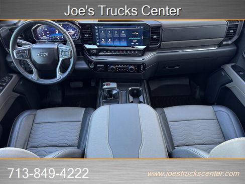 Used 2023 Chevrolet Silverado 1500 ZR2 image 13