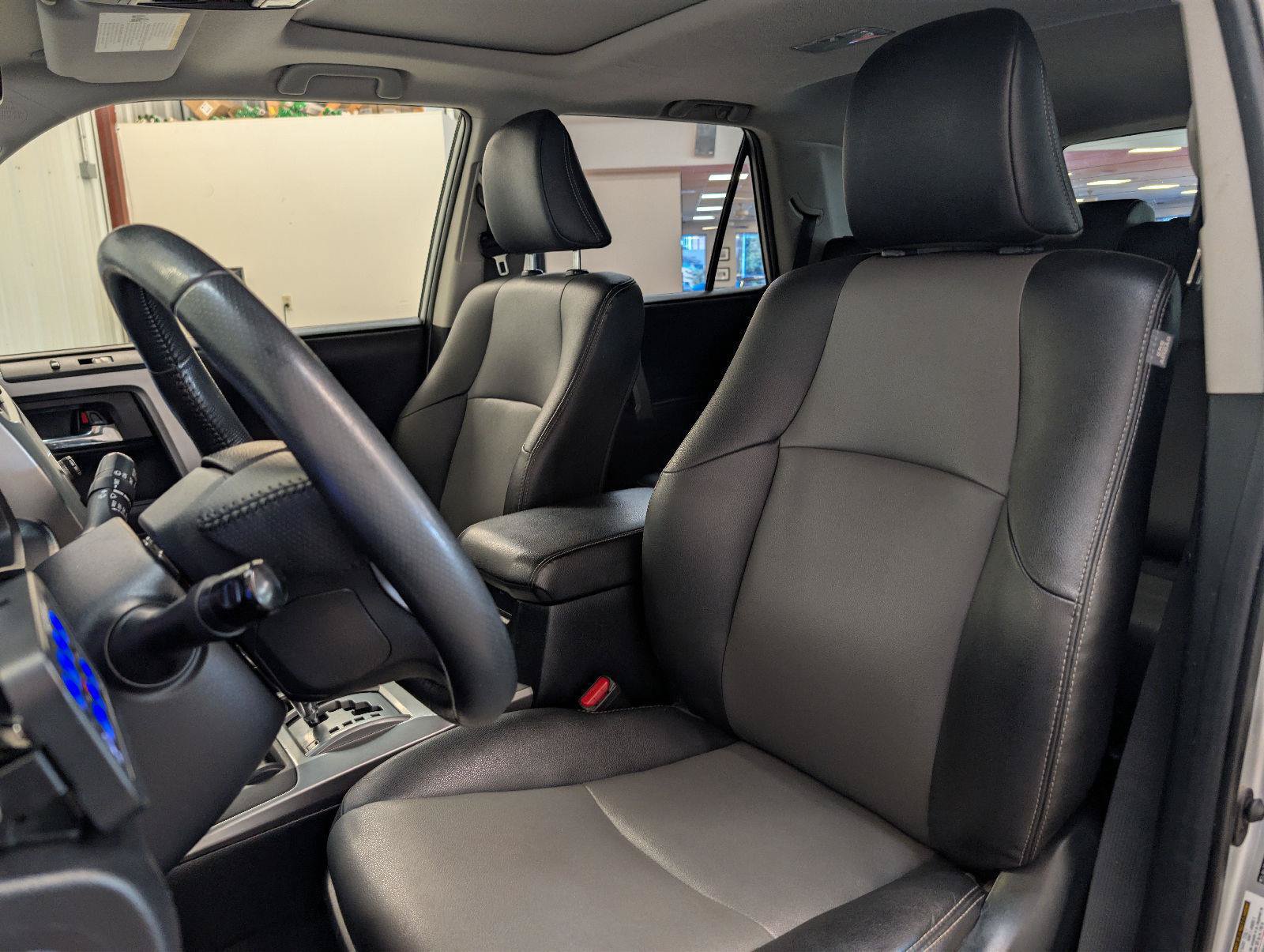 Used 2021 Toyota 4Runner SR5 Premium w/ Moonroof Package AWD/4WD image 2
