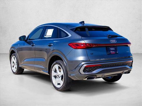 Certified 2025 Audi Q5 Premium Plus w/ Premium Plus AWD/4WD image 7