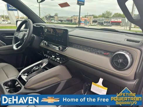 New 2026 Chevrolet Colorado ZR2 w/ Technology Package AWD/4WD image 28