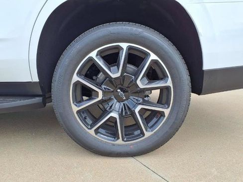 New 2026 Chevrolet Tahoe RST w/ Advanced Technology Package AWD/4WD image 11