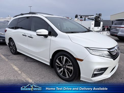 Used 2019 Honda Odyssey Elite image 1