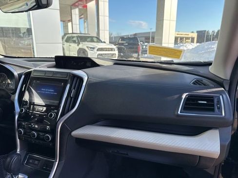 Used 2022 Subaru Ascent Premium w/ Convenience Package image 40