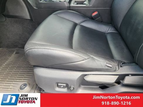 Used 2024 Toyota Tacoma SR5 RWD image 25