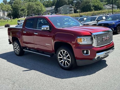 Used 2019 GMC Canyon Denali AWD/4WD image 9