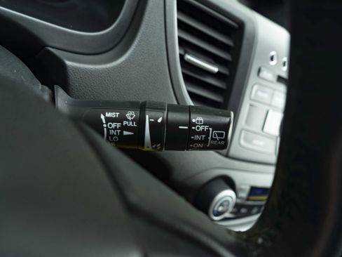 Used 2012 Honda CR-V EX-L image 24