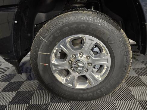 New 2026 RAM 2500 Big Horn AWD/4WD image 11