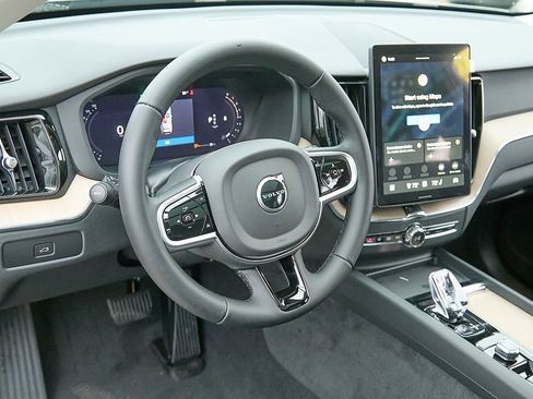 New 2026 Volvo XC60 B5 Core w/ Climate Package image 12