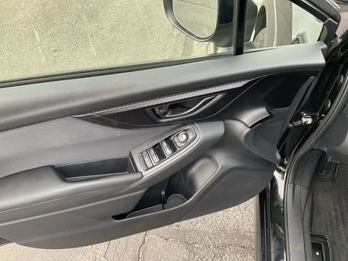 Used 2021 Subaru Crosstrek 2.0i Premium w/ Moonroof Package image 26