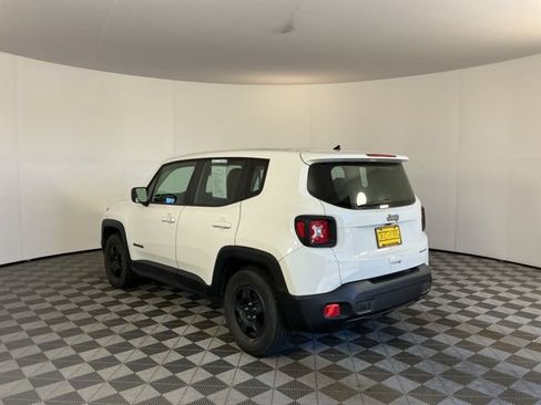 Used 2018 Jeep Renegade Sport w/ Power & Air Group FWD image 7