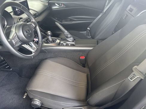 Used 2024 MAZDA MX-5 Miata Sport image 12