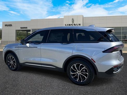 New 2026 Lincoln Nautilus Premier w/ Equipment Group 102A AWD/4WD image 5
