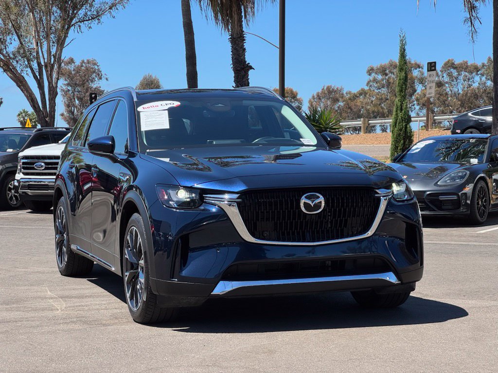 Certified 2024 MAZDA CX-90 Plug-In Hybrid w/ Premium Pkg AWD/4WD image 4