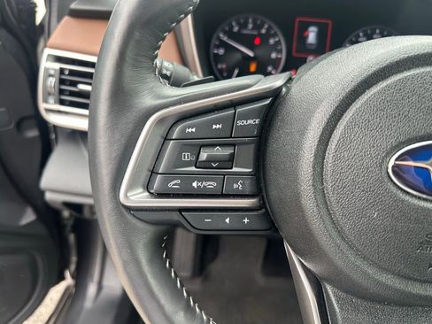 Used 2025 Subaru Outback Touring XT image 27