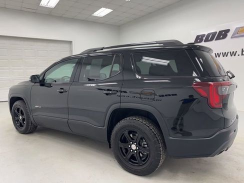 Used 2023 GMC Acadia AT4 w/ Technology Package image 7
