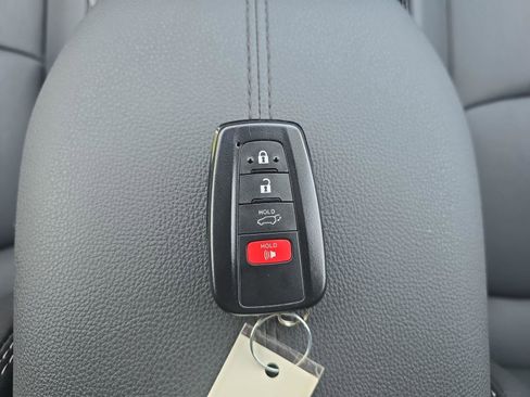 Used 2023 Toyota RAV4 XLE Premium AWD/4WD image 12