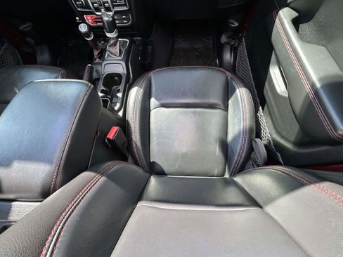 Used 2021 Jeep Wrangler Unlimited Rubicon image 16