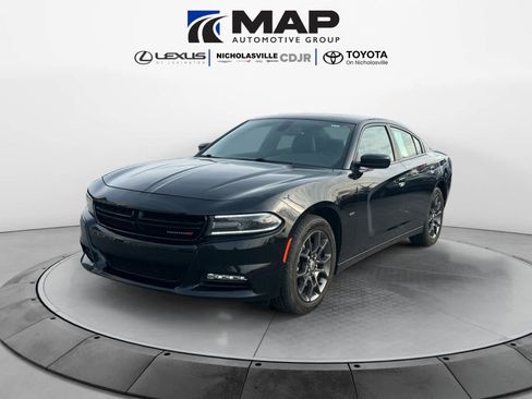 Used 2018 Dodge Charger GT image 1