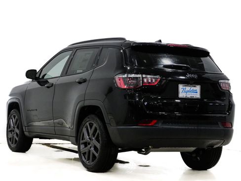New 2026 Jeep Compass Latitude image 8