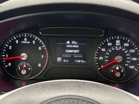 Used 2019 Kia Sorento L image 18