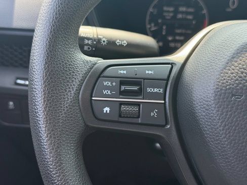 Used 2025 Honda CR-V EX image 15