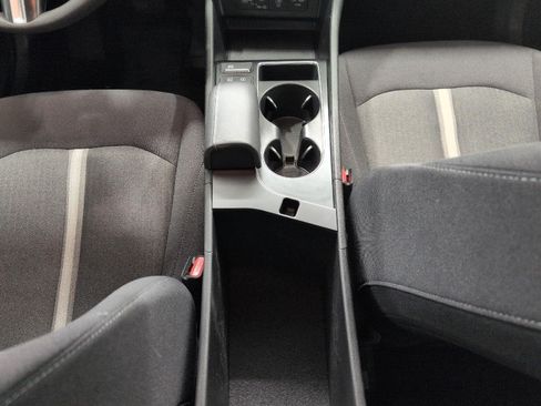Used 2025 Hyundai Sonata SEL AWD/4WD image 17