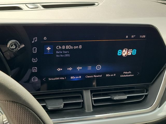 Used 2025 Chevrolet Trax LT FWD image 24