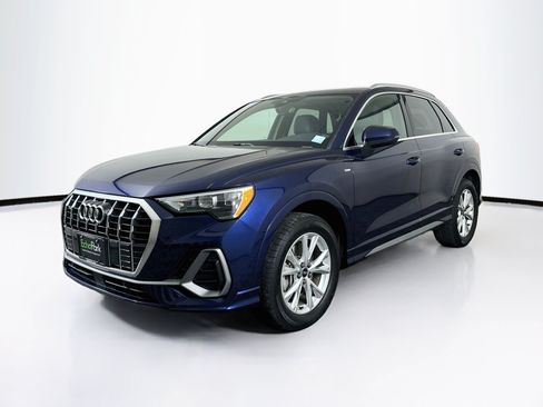 Used 2022 Audi Q3 2.0T Premium AWD/4WD image 3