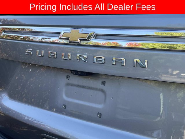 Used 2021 Chevrolet Suburban Premier w/ Premium Package AWD/4WD image 7