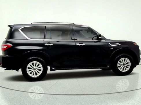Used 2021 Nissan Armada SV AWD/4WD image 4