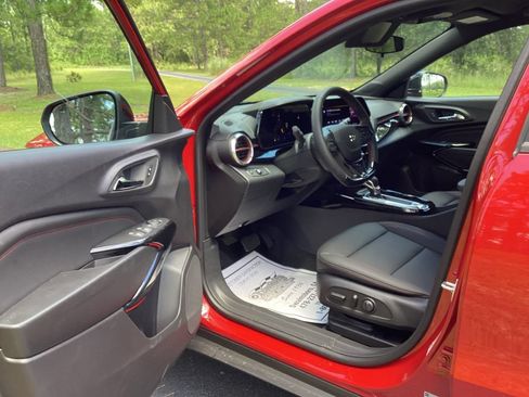 New 2026 Chevrolet Trax RS w/ Driver Confidence Package FWD image 10