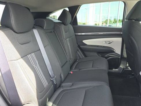 Certified 2024 Hyundai Tucson SEL FWD image 18