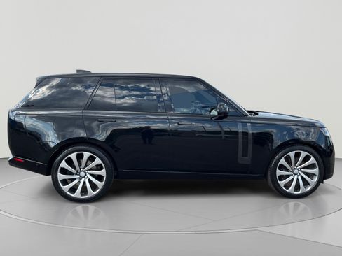 Used 2023 Land Rover Range Rover SE AWD/4WD image 6