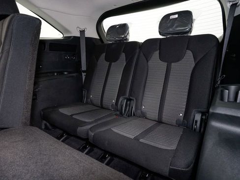 Certified 2025 Kia Sorento LX image 21