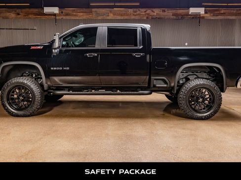 Used 2025 Chevrolet Silverado 2500 LT w/ Safety Package image 6