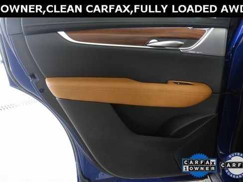 Used 2025 Cadillac XT5 Premium Luxury w/ LPO, Floor Liner Package image 20