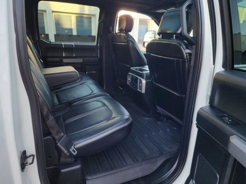 Used 2018 Ford F150 Platinum w/ Equipment Group 701A Luxury AWD/4WD image 19