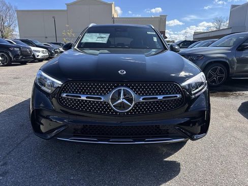 New 2026 Mercedes-Benz GLC 300 image 2