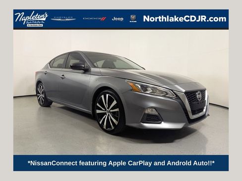Used 2020 Nissan Altima 2.5 SR image 1