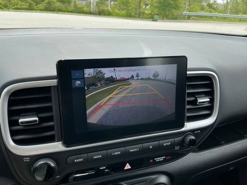 Used 2026 Hyundai Venue SEL FWD image 28