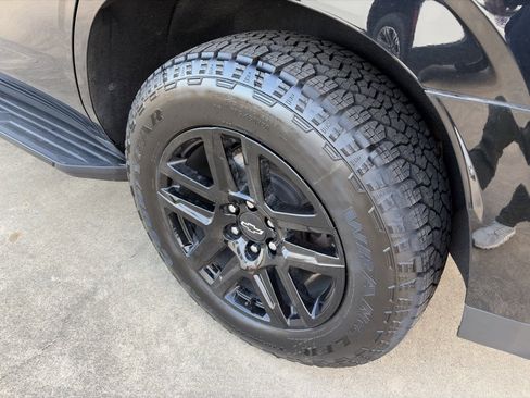 Used 2022 Chevrolet Tahoe 2WD image 7